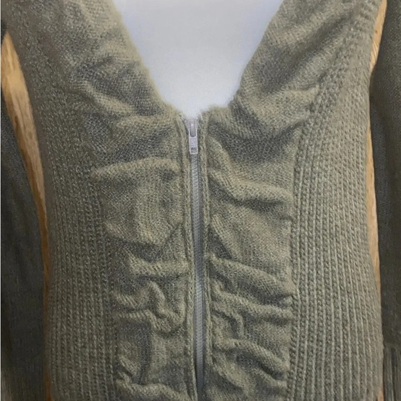 Womens Daytrip 1/2 Zip Green Long Sleeve Crochet Sweater Medium Preowned - Picture 2 of 9